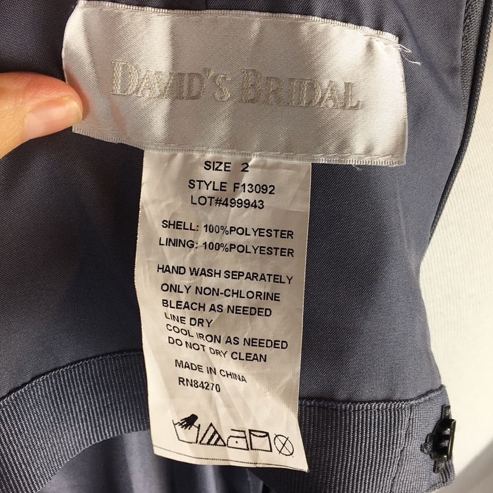DAVID’S BRIDAL Strapless Fogfoil Split Dress Sz 2 - Picture 7 of 8